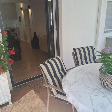 Apartman Petra Zara Esterno foto
