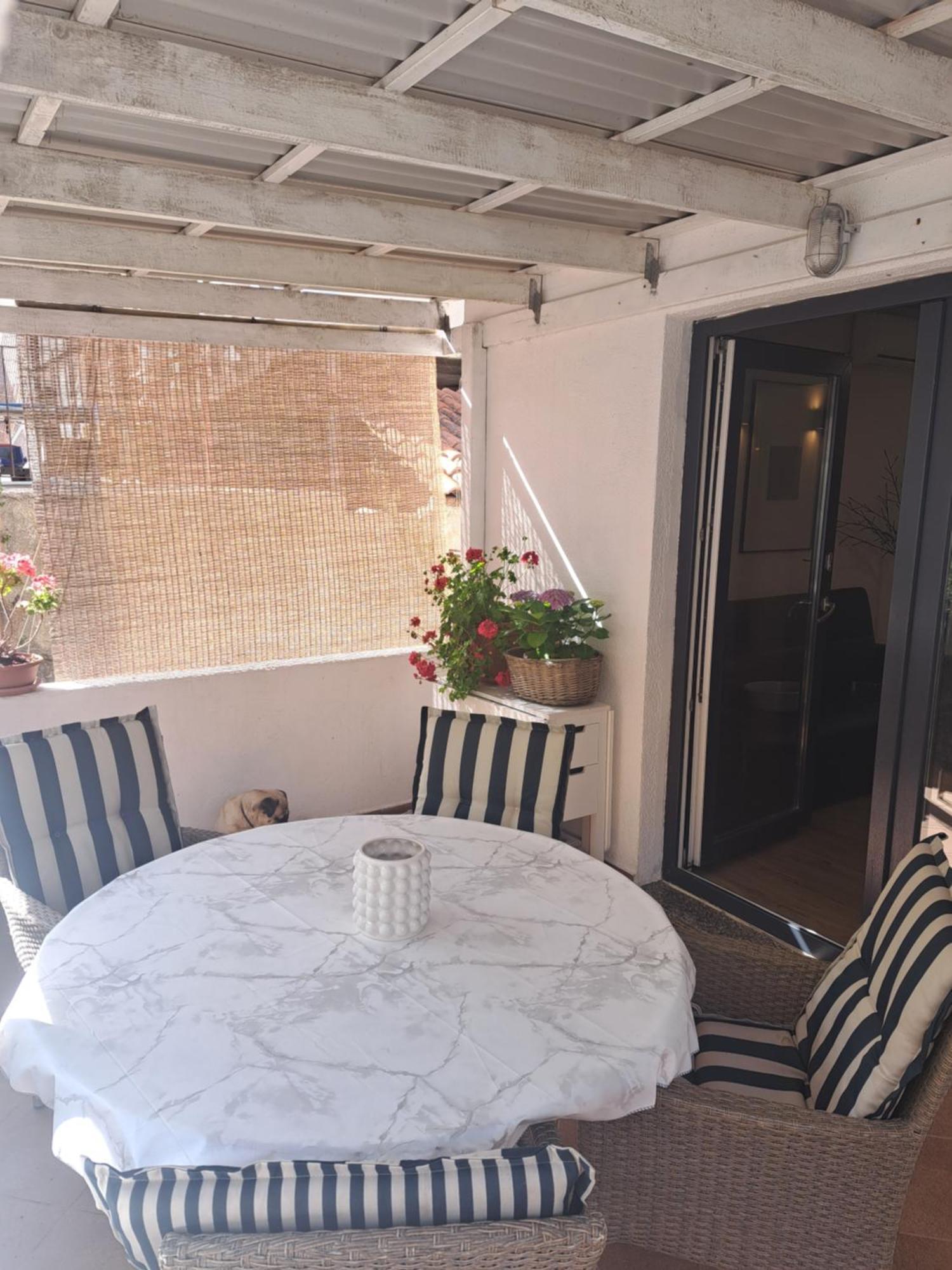 Apartman Petra Zara Esterno foto